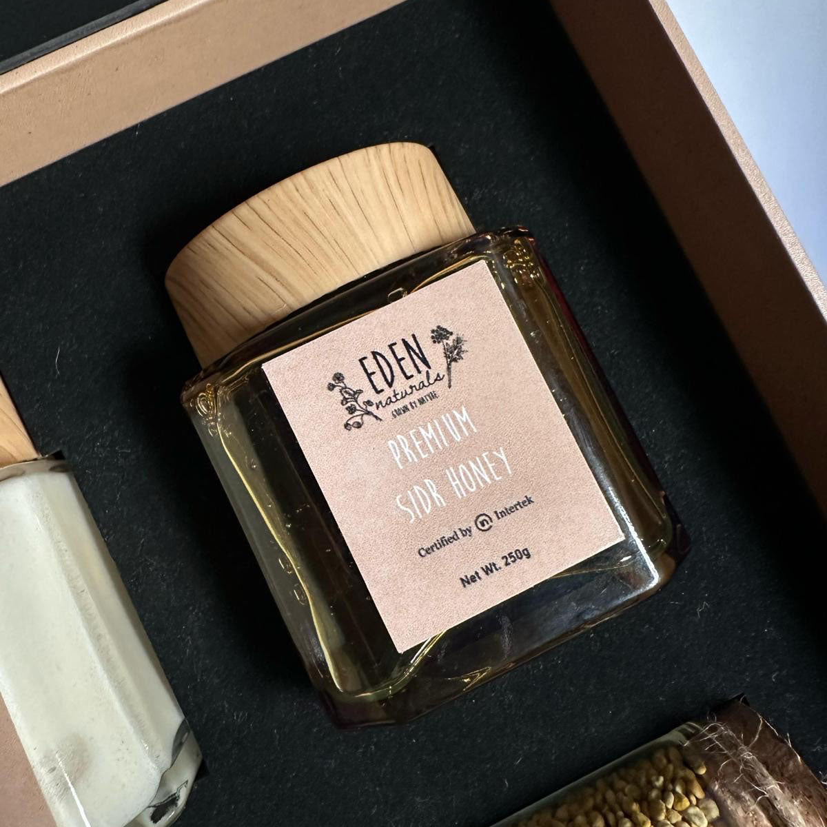 صندوق الهدية - Eden Naturals